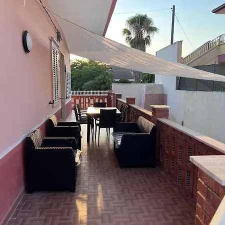 La Casuzza Di Luigi Vakantiehuis Villaggio Azzurro